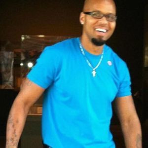 Meet your Posher, Derrick